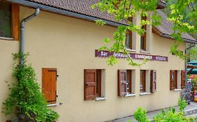 Hotel Gite Du Mont Aiguille À